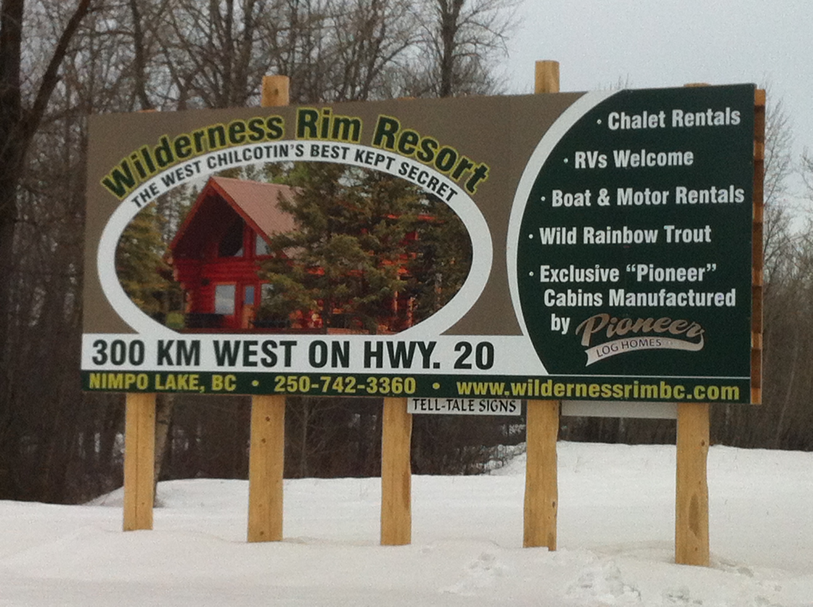 Wilderness Rim Resort: billboard design